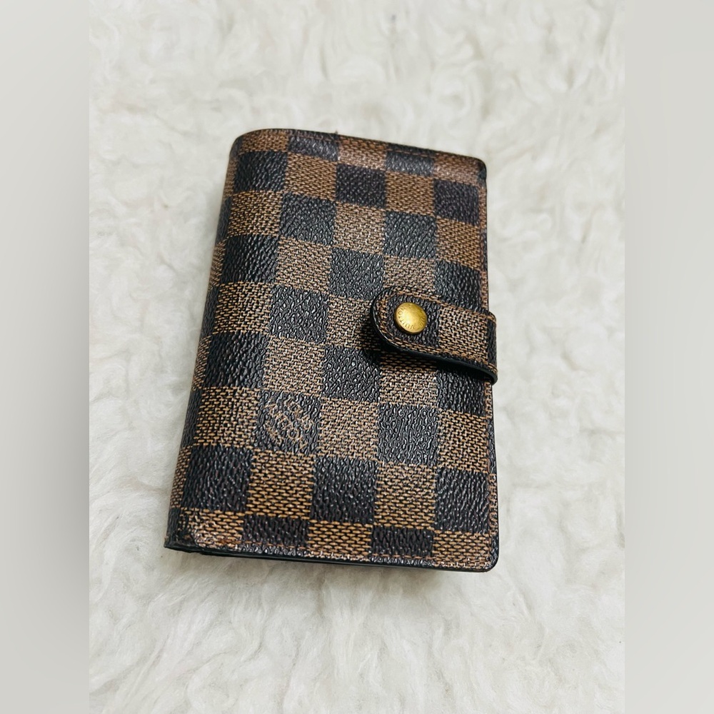 Louis Vuitton Damiere ebene short  Wallet - Picture 15 of 16
